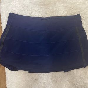 Size 12 Lululemon Skort